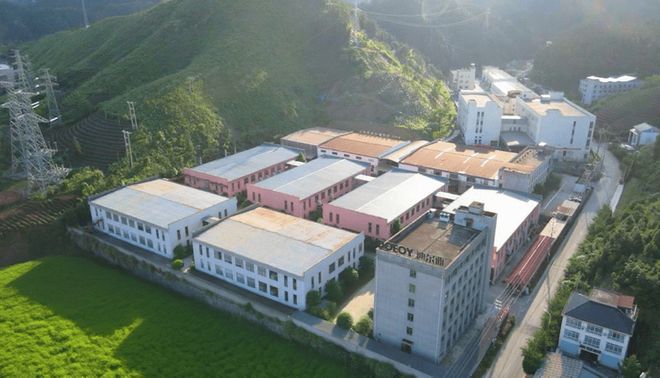 领航铸就全屋定制和全卫定制一线品牌地位AG真人百家家乐平台迪尔雅：以硬核实力(图4)